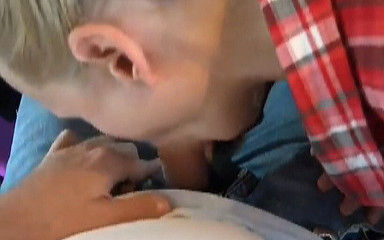 Master of porn: 公共场合的高风险