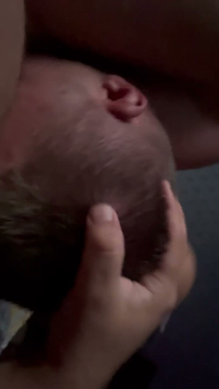hot_bears_rus: Woke Me up and Made Me Suck