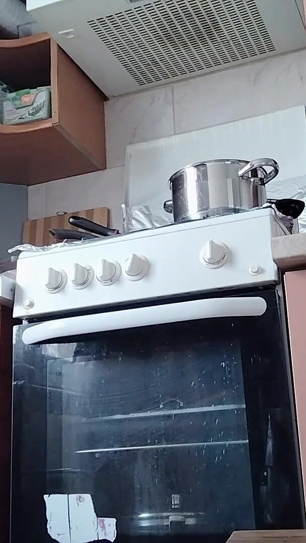 Hot Wife Prepares Naked Food in the Kitchen. Amateur Wife with Hairy Pussy, Big Tits, Big Ass. (Mirsur)