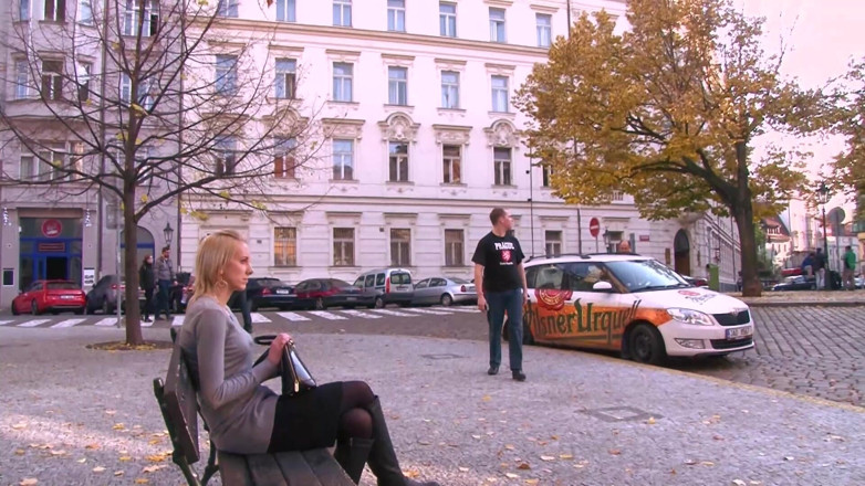 MMV EP BEST MOVIES AND CLIPS: Wild Hardcore jebanie z napalonym dziwkami na stole bilardowym