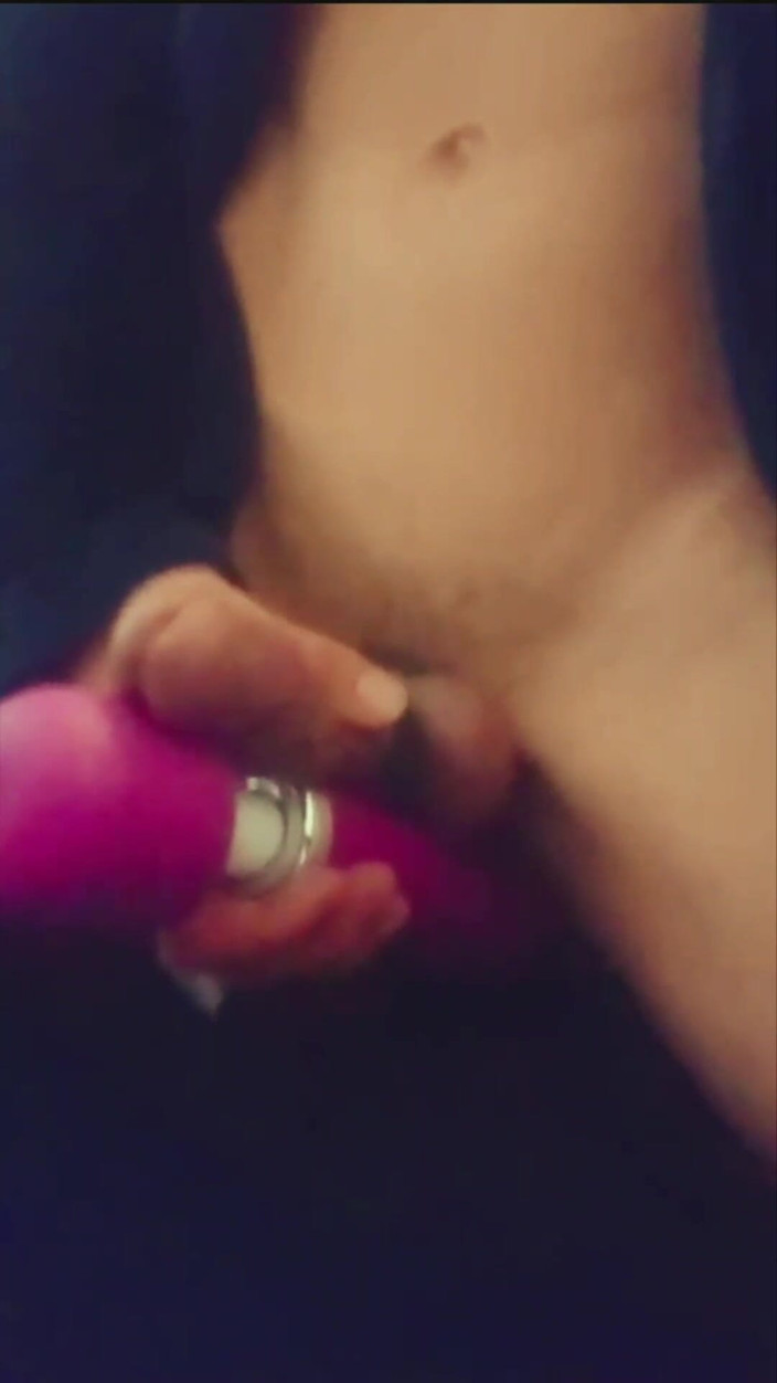 Diskrete'shh: My Firts Cumshot
