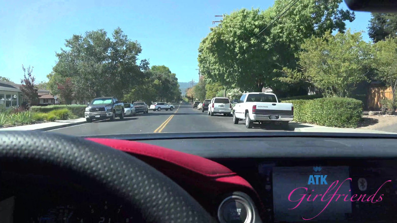 ATK Girlfriends: 가상 휴가