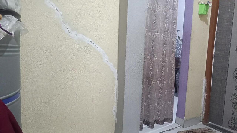 LovedSunsine1990: メイン・アプネ・ワイフ キ・ブラ・ケ・サト・マスティ・カル・ラハ・フン