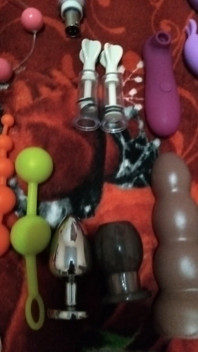 İnanılmaz anal oyuncak koleksiyonum ve büyük dildo gösterisi!