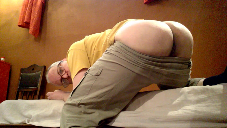 Dildo Man and Cross Hard Sex: Mostgo il mio bellissimo cazzo e il mio buco del...