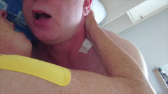 NylonjungeCarmen: 床上裸体老奶奶热吻