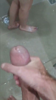 Goditi una compilation troia di piedi magri, una ragazza mora dal corpo perfetto è una troia affamata di cazzo arrapata