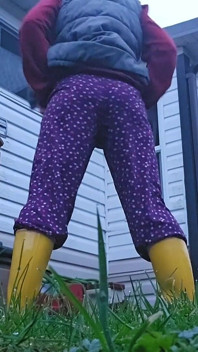 Šprtka Faery Jde Čůrat