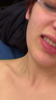 Ruda głowa Severine lubi anal