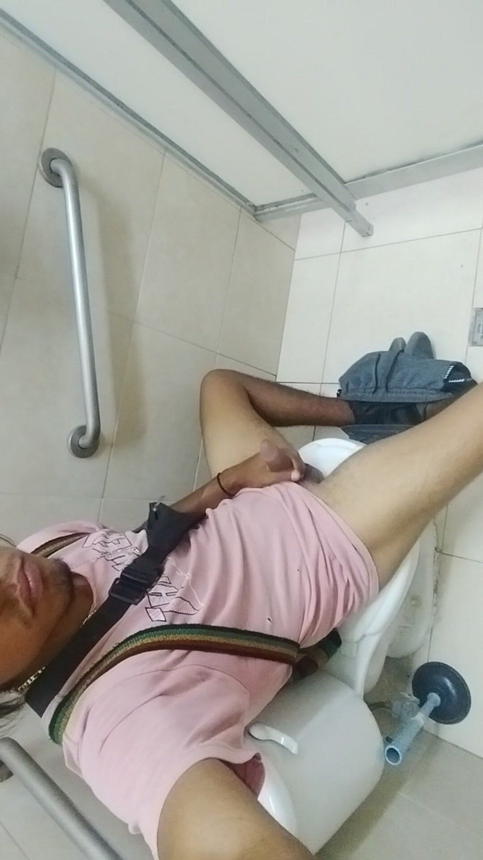 AlexAlejandro13: We Are Still in the Public Bathrooms