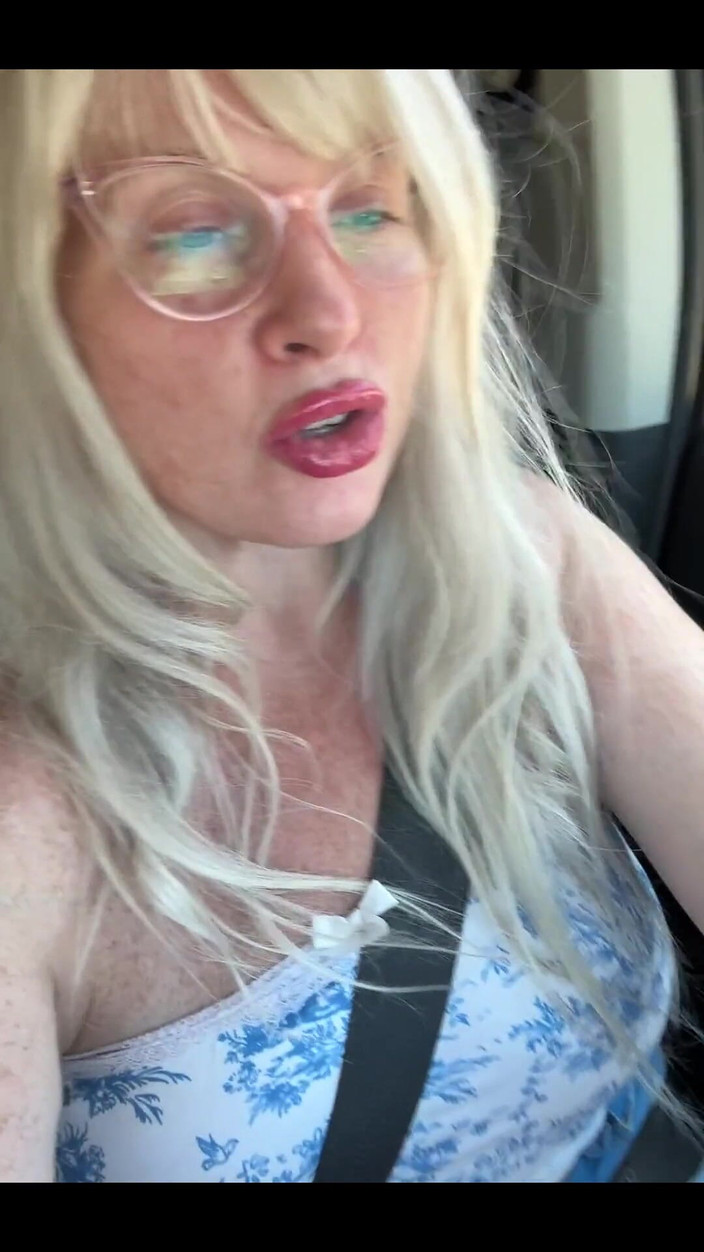 PaintedRose: Chúng ta có thể không? Kéo lên và đưa nó lên...