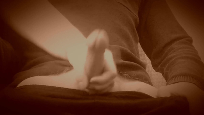 Zona901: Tante seksi lagi asik fingering kontolku - close-up 3