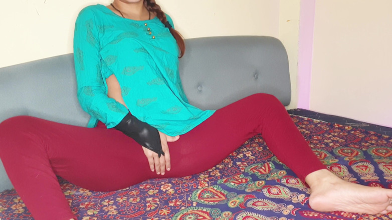 HunnyBunny: ホットなマルの親友とのかわいいクローズアップ・ミッションアリースタイルのセックス。