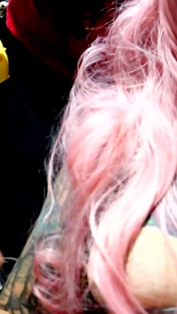 Ich knallte sexy stella Mae in rosa perücke. Noch ein tag in der Stella Mae szene 3