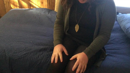 Lauren Ashland: Lauren sólo v černých šatech