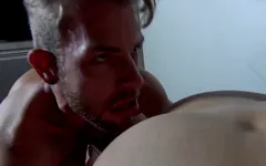 David in modalità vuota palle vampiro