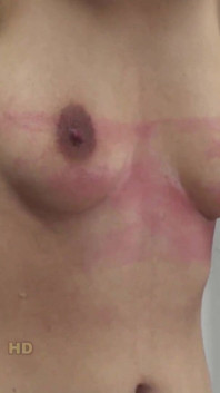 Yasmeena tetas azotes