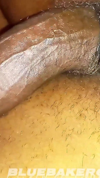 Aquí me corro de nuevo solo