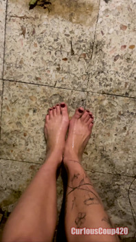 Babe My Feet Are Cold