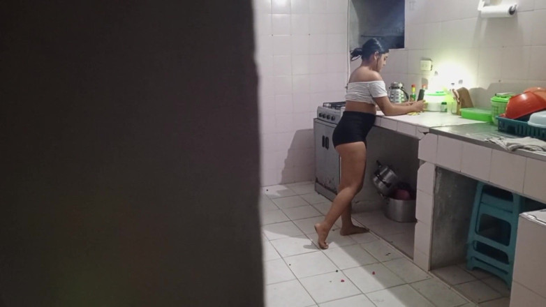 NatalyGirl: Video Vlog: Saya merakam adik tiri si rambut coklat cantik...