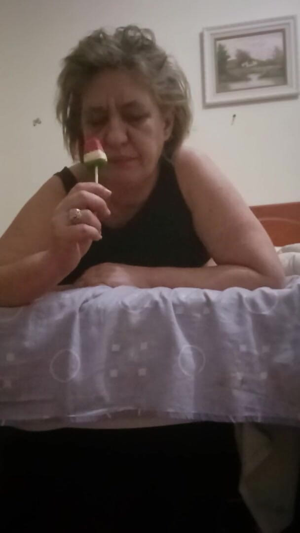 Susanmature: Seksini bekliyorum