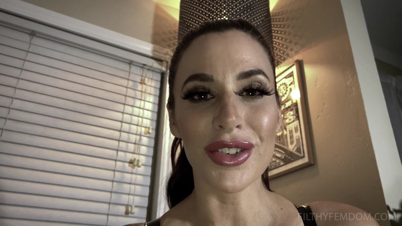 FilthyFemdom: Latex Worship Featuring Gia Dimarco