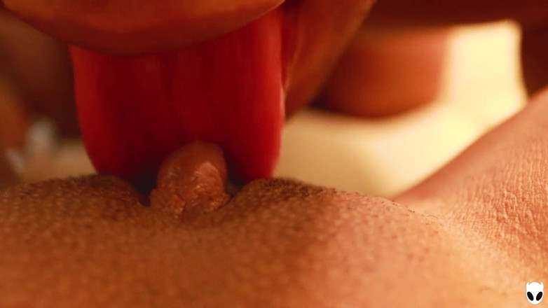 Nena Gamer: Big clit Pussy licking until Orgasm POV