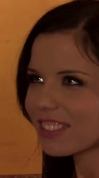 Mili Jay y Bambi y Eve Angel sexo lésbico en orgía