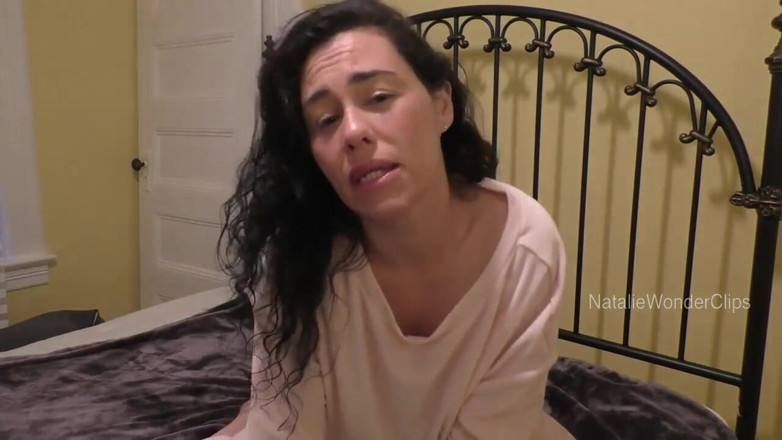 Natalie Wonder: Ibu tirimu yang hebat - kelaparan seks dan mendambakan kontol