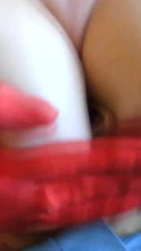 红色缎面手套大奶子乳交