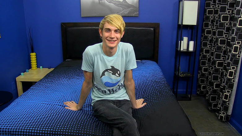 Lollipop Twinks: Preston s-a întors pentru "milionia Dată"