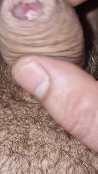 Small dick cumming! Need to watch....