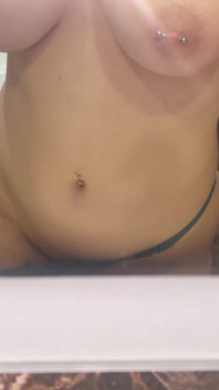 คอมไพล์ฉี่เหลืองยามเช้า! ถ่ายใกล้ๆ! มุมกล้อง POV!