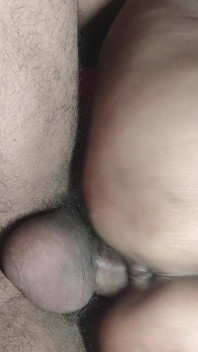 J’ai eu une bonne baise avec ma tatie du Bihar et j’ai pris sa bite dans sa bouche