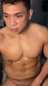 Azgın pinoy twink kamerada azıyor