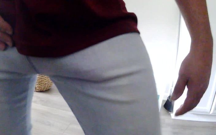Dick Pants: Danza sporgente nei miei blue jeans
