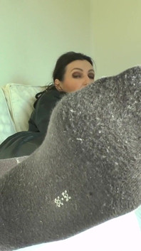 Mostra il tuo amore estremo per le calze! Lady Victoria Valente