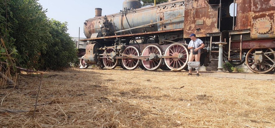 Mirko2589: Nude Near an Old Train