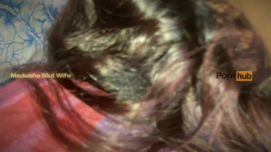 Tiyana: Esposa casera monta la polla del marido