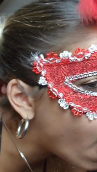 Me follo el culo de la reina de los carnavales