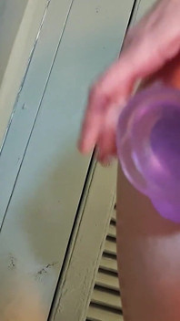 Zwei MILF-milfs Reiten Dildos Und Kommen Für Dich
