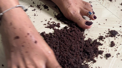 Jackson6767: Tamil sahibe mami ateşli seksi nefis ayaklar tamil köleler için...