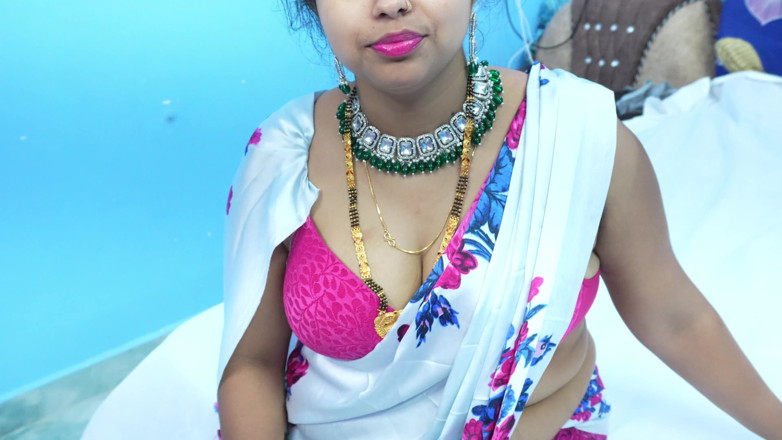 Nelam bhabhi: Desi bhabhi massage und analsex sexy audio