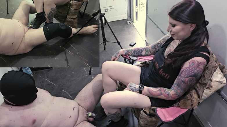 Femdom-Team-German: Mein Leihsklave Darf Spüren, Wie Grausam Meine Füße Sein Können