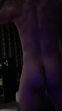 Thebuddy Seduce Me with His Muscular Bubble Butt