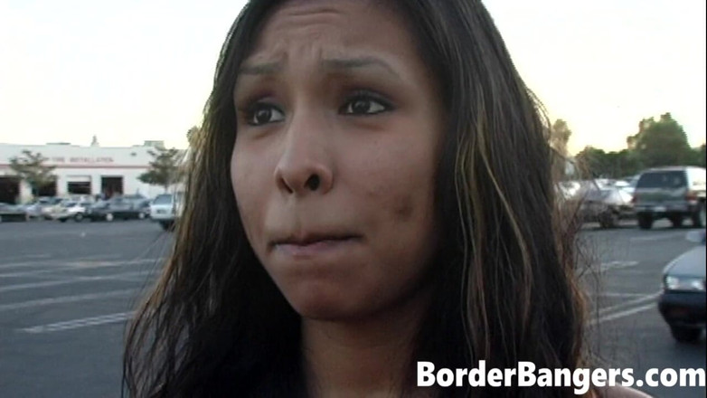 Border Bangers: Sexy Latina Nataly Rosa Fucks Border Patrol Agent