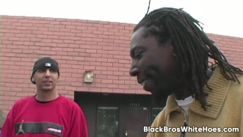 Black Bros White Hoes: Pornstar Cytheria Is a White Girl Who Loves BBC