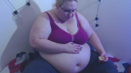 LaLaDelilah: Feedee Gluttony