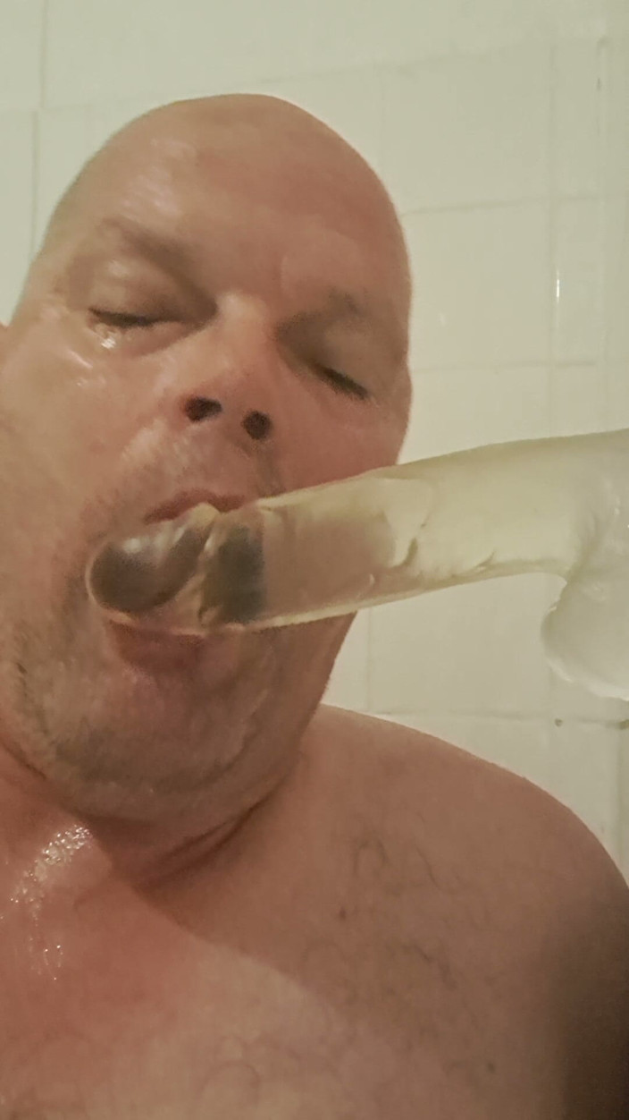 Fickspecht: A Bitch, Whore, Got to Suck
