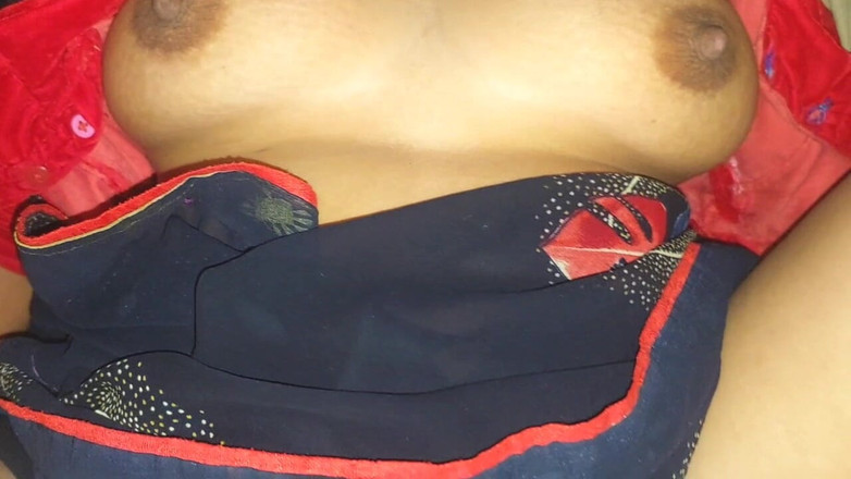 Desiboy25k: Hintli üvey aile xnxx